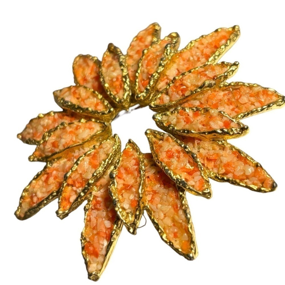 Large Coral and Gold Brooch / Pendant 10 karat gold plated - Picture 2 of 7